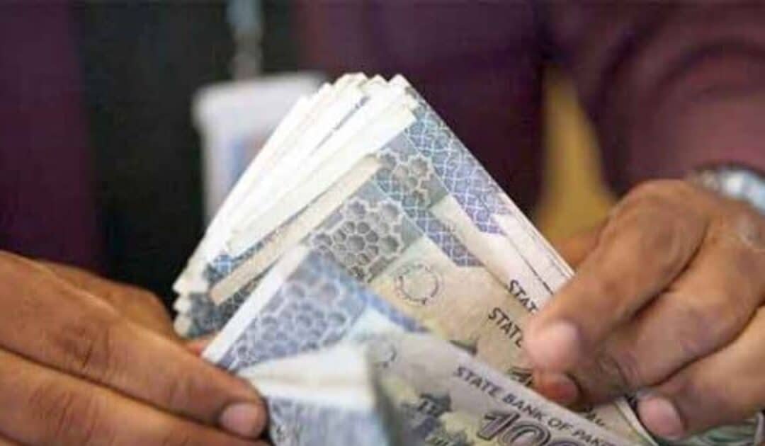 PM Orders Early Salary Disbursement for Federal Employees before Eid