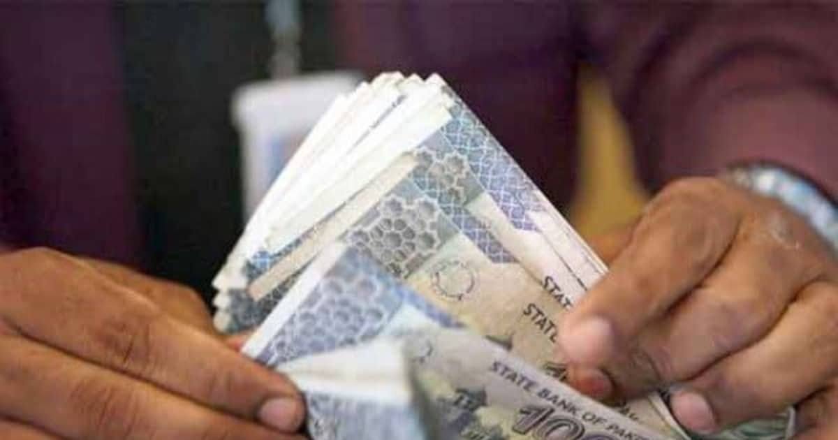 PM Orders Early Salary Disbursement for Federal Employees before Eid