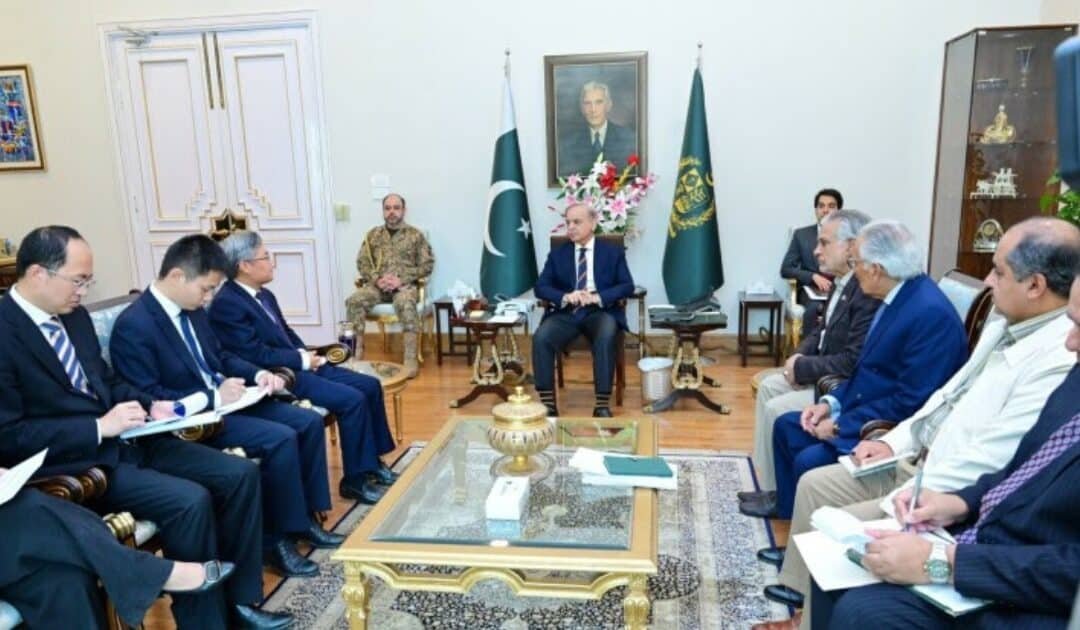 PM Shehbaz Highlights Pakistan’s De-escalation Role in High-Level Meeting With Chinese Envoy