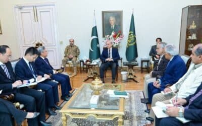 PM Shehbaz Highlights Pakistan’s De-escalation Role in High-Level Meeting With Chinese Envoy