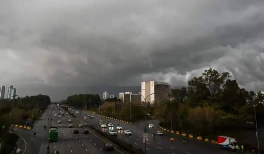 PMD Forecasts Rain and Thunderstorms Across Pakistan from March 24 to 30