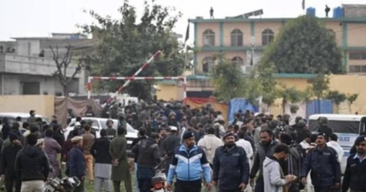 4 Police Officers Injured, 23 Arrested in Violent Clash with Afghan Residents in Islamabad