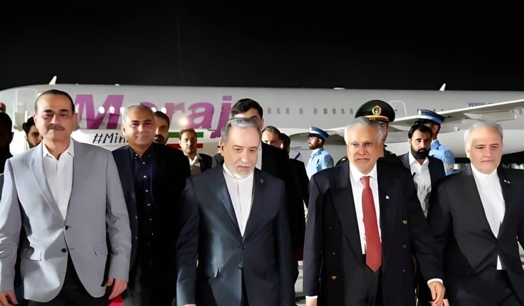 Araghchi visits Islamabad and Muscat before landing in Russia