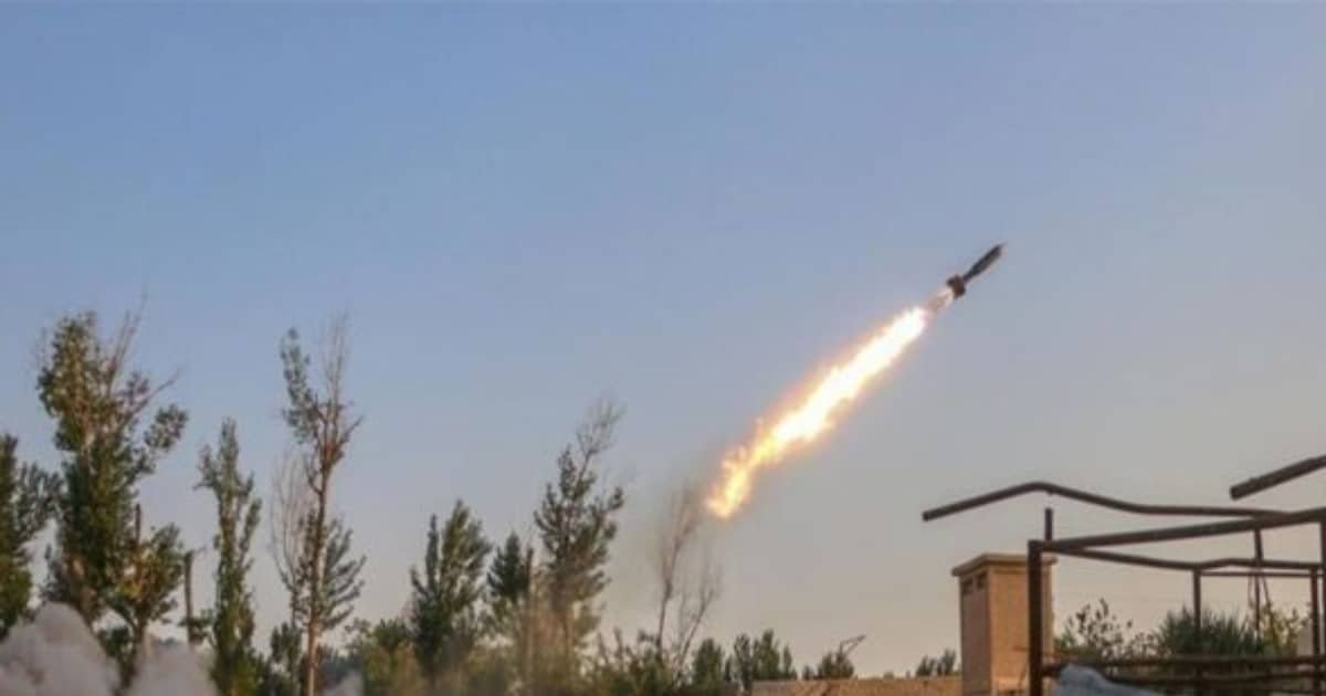 Fourth Missile Wave Targets Tel Aviv as Regional Conflict Widens, Houthis Escalate
