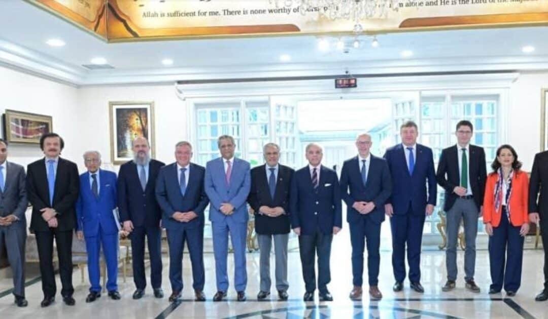 PM Shehbaz meets EU delegation on sidelines of EU-Pakistan Business Forum