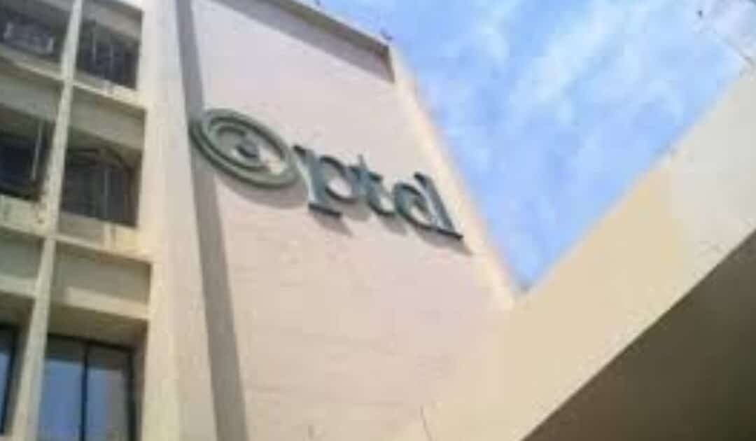 PTCL Customers in Karachi Forced to Buy Internet or Lose Landlines