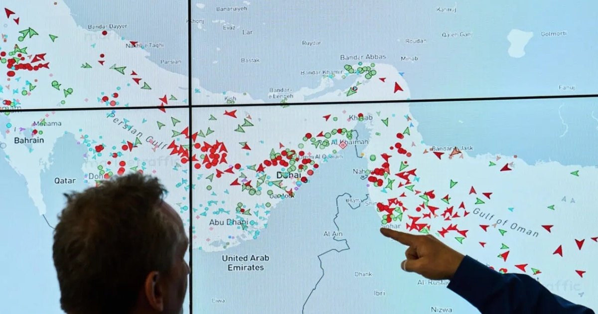 Strait of Hormuz reopens as Lebanon ceasefire takes effect; Trump thanks Pakistan