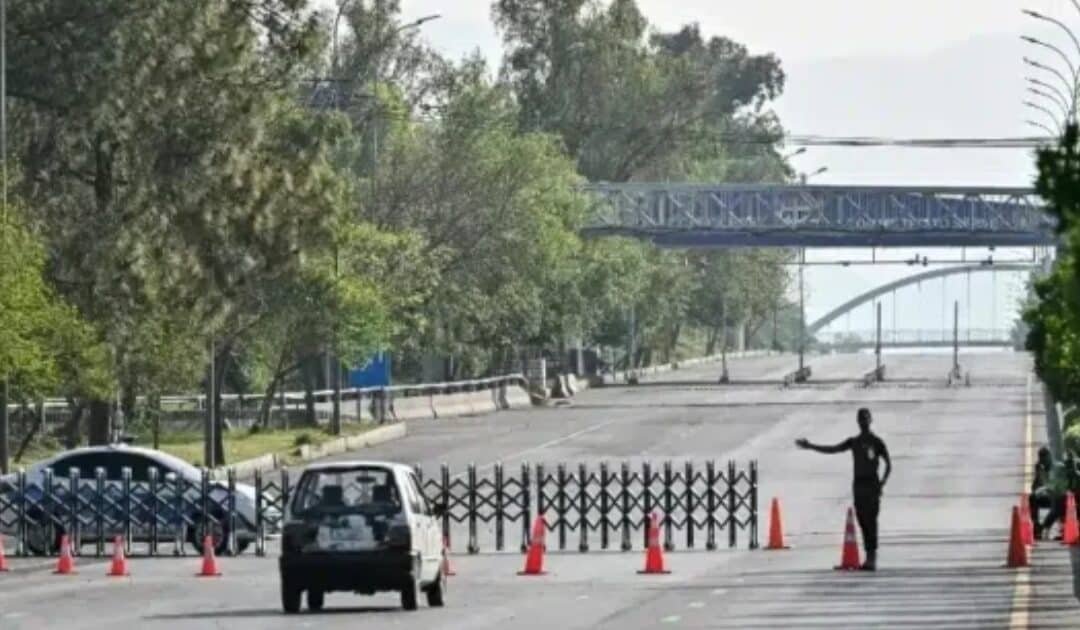 Traffic restrictions around the Serena Hotel and Red Zone have been lifted – Ishaq Dar