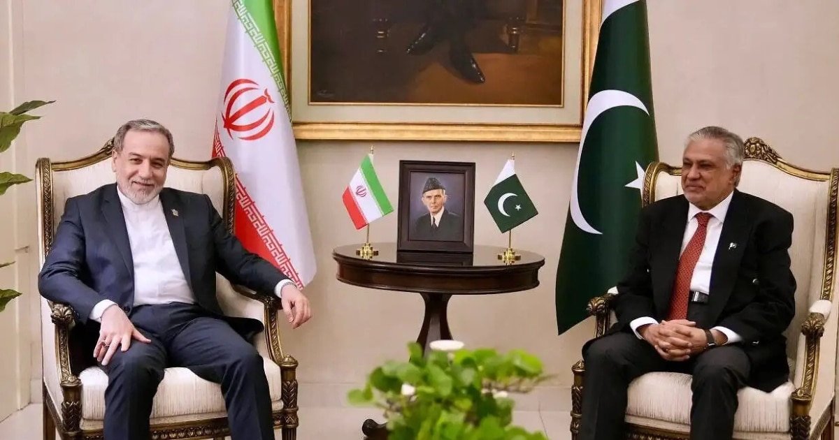 Ishaq Dar and Abbas Araghchi hold phone talks on regional peace and mediation