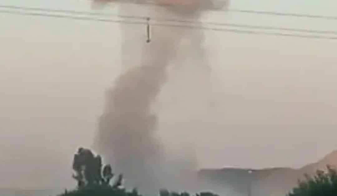Pak Army thwarts suicide bombing at South Waziristan check post, a civilian martyred, 15 injured
