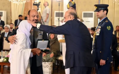 President Zardari confers civil awards; Liaqat Ali posthumously honored for bravery