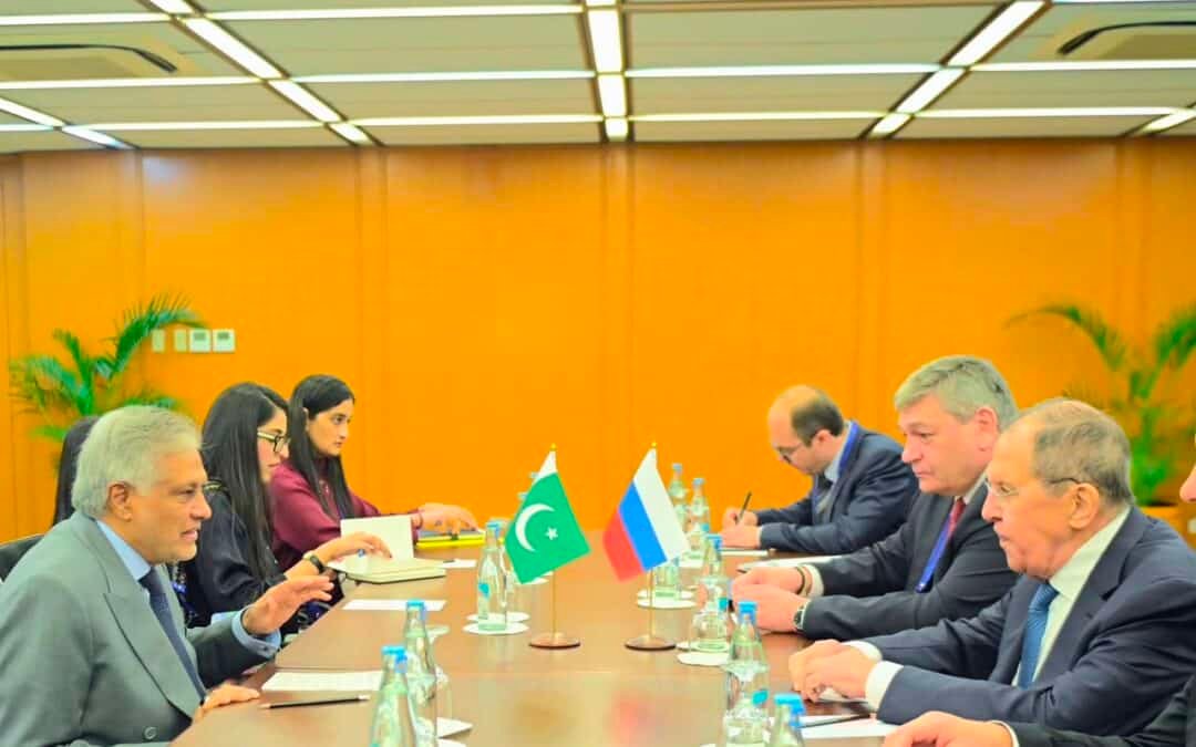 Deputy PM Ishaq Dar Arrives in Manila for 33rd ASEAN Regional Forum Ministerial Meeting