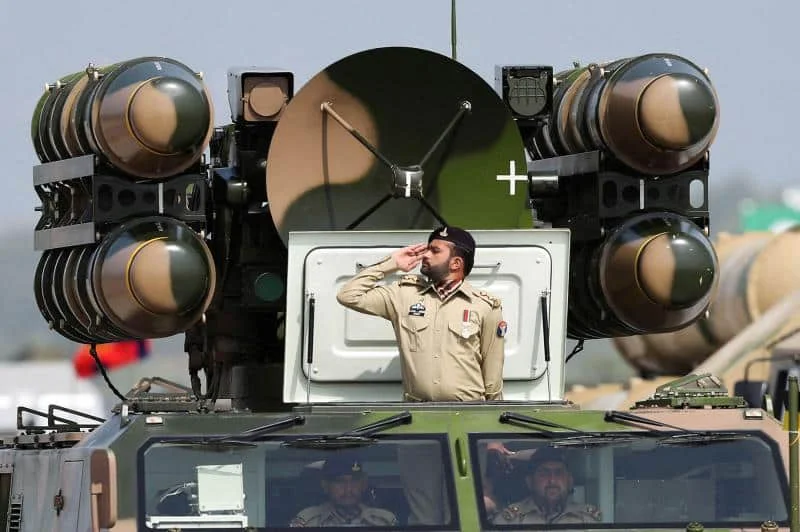 Home 12 Pakistan and Kuwait Discuss Expanded Defense Pact Tied to Energy Cooperation