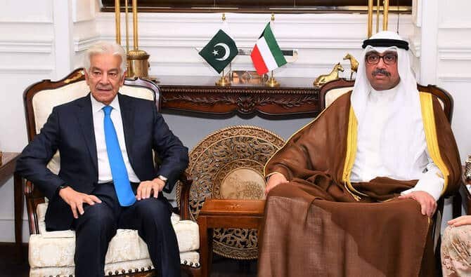 Pakistan, Kuwait Sign New Pact to Deepen Defense Ties