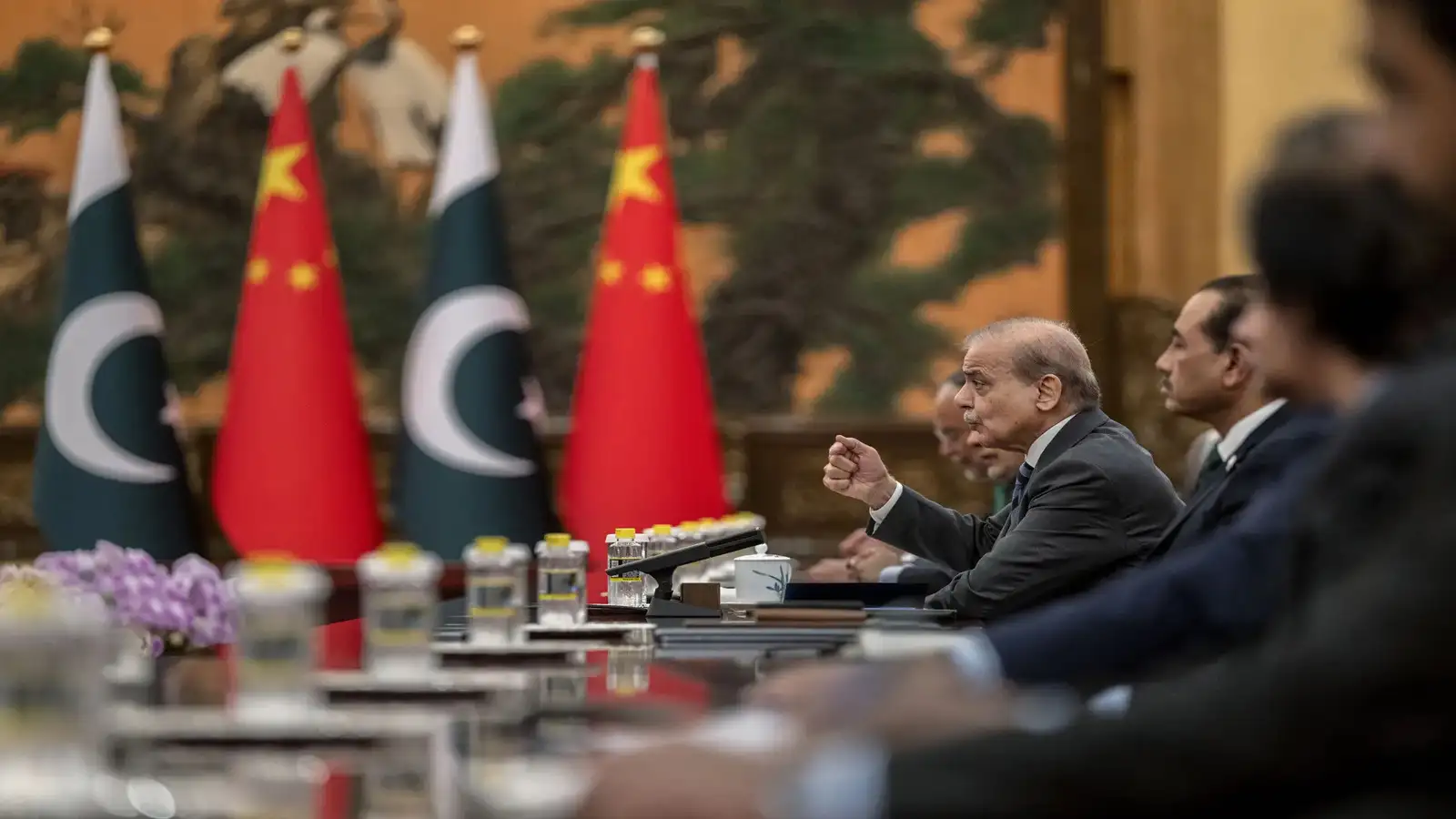 Pakistan, China Deepen Economic Ties With Pharma Deals and Guangzhou Agreements